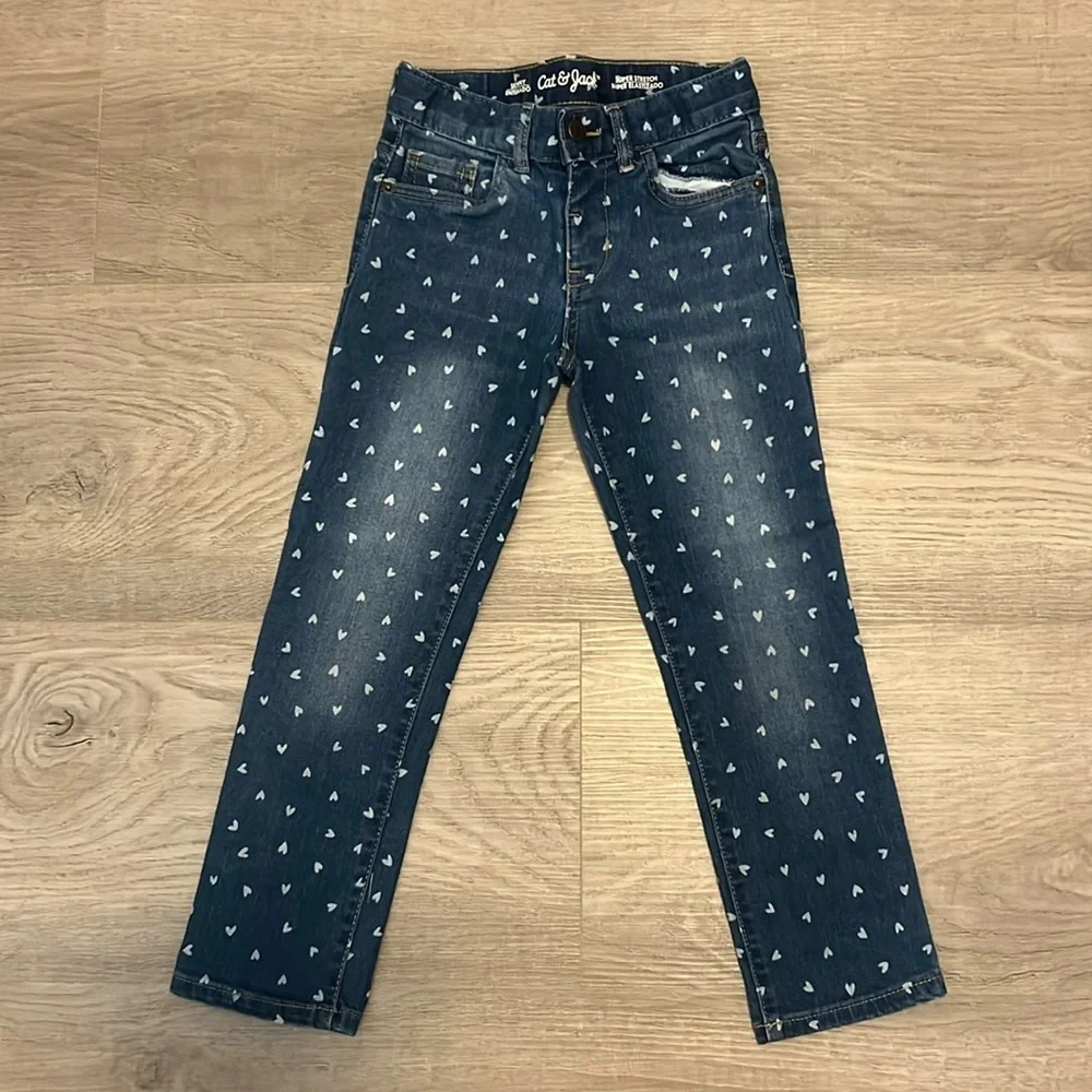 Adorable Cat & Jack Skinny Super Stretch Heart Print Jeans (5T) - Picture 1 of 3
